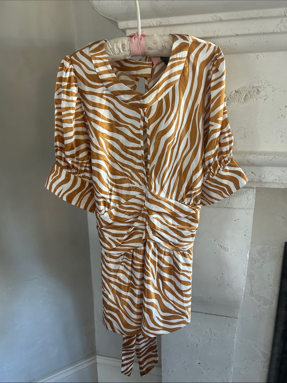 BCBGMaxAzria White and Mustard Zebra-Stripe Blouse